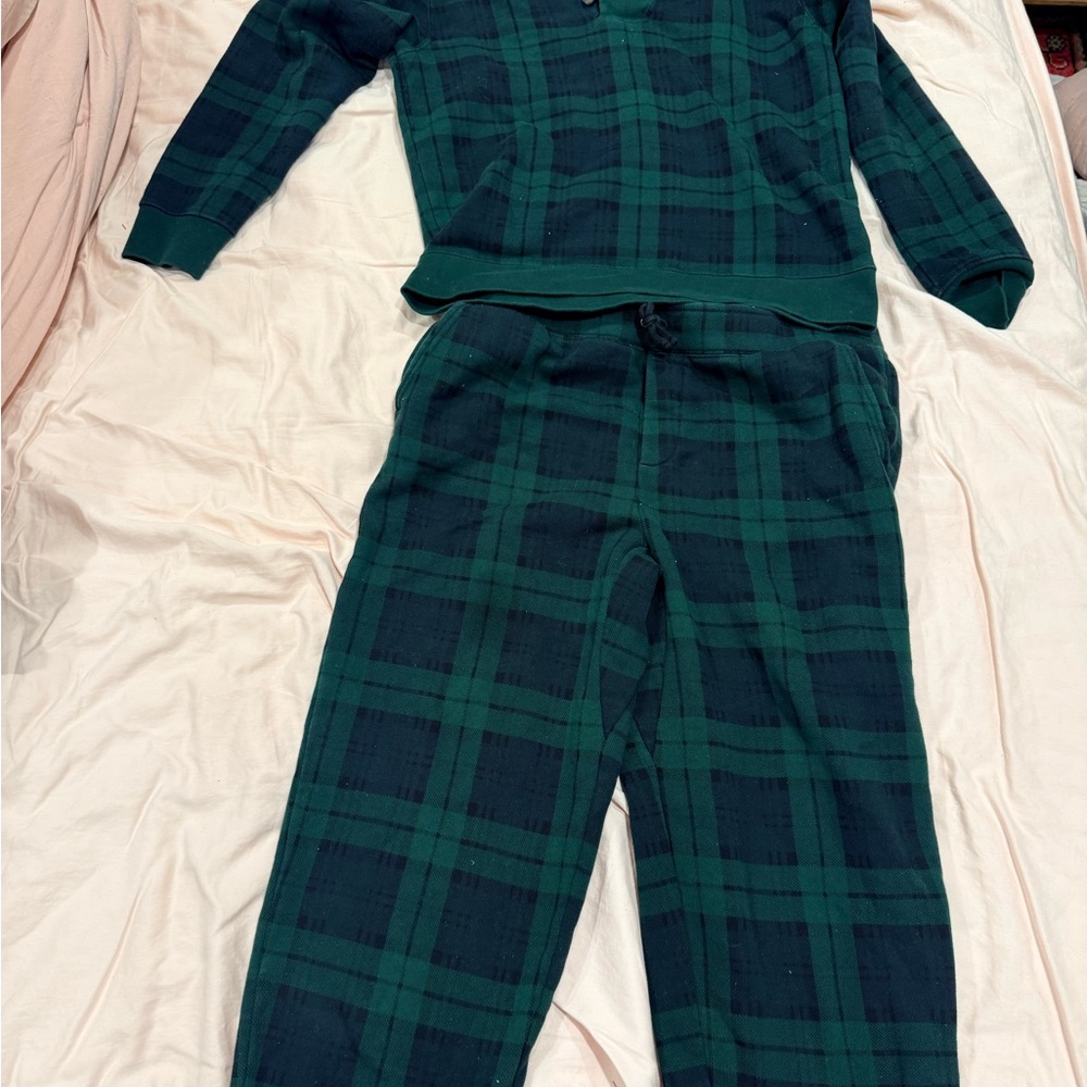 Polo by Ralph Lauren Dark Green & Navy Plaid sweatsuit set - Picture 4 of 10